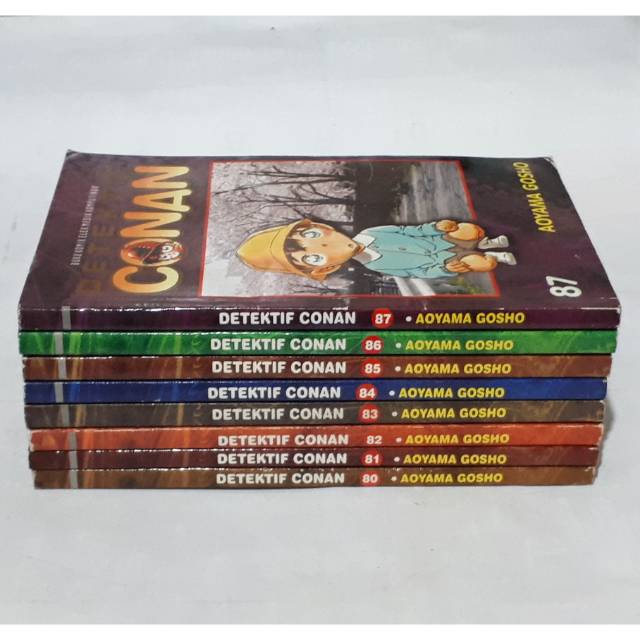 momik  Detektif Conan  80-87  paket 8 buku