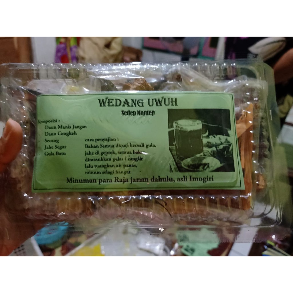 

Wedang uwuh tradisional asli Indonesia