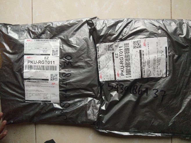 Batik Couple Batik Keluarga Ibu Ayah Dan Anak Maura Couple Sania Ruffle Modern ( Rantai Putih )