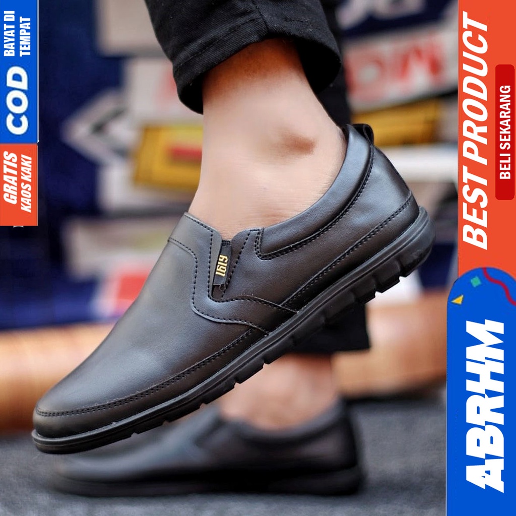 Abrhm Kaijin - Sepatu Slip On Pria Casual Hitam