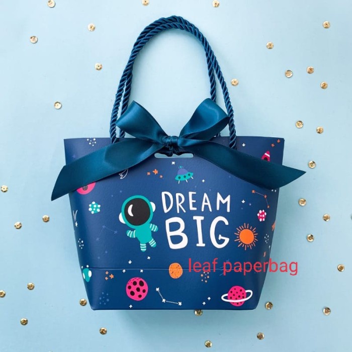 

Terlaris tas kado ulang tahun anak cowok goodie bag hampers snack hadiah bag - Biru, S