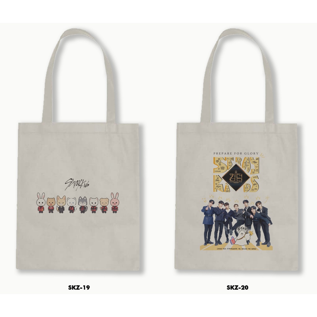 TOTE BAG BLACU - STRAY KIDS 1