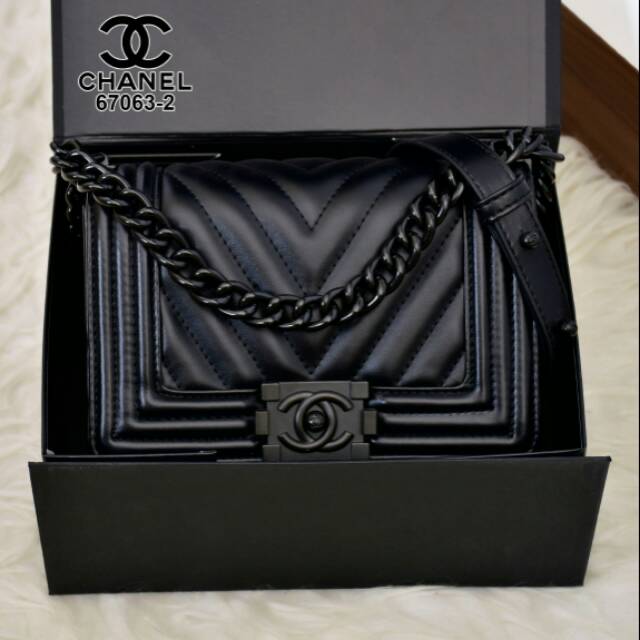 BEST SELLER TAS WANITA TAS CHANEL BOY Small V-motif 67063-2 TAS BRANDED TAS BATAM TAS IMPORT
