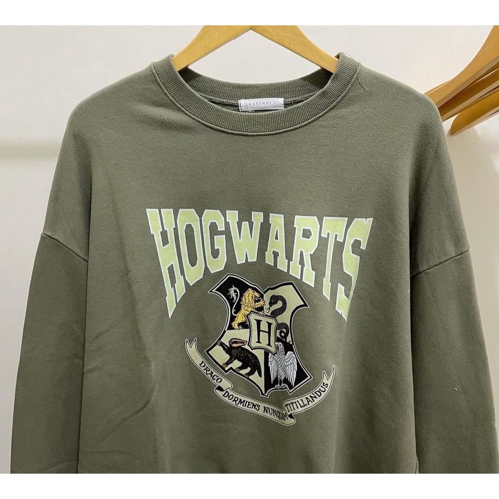 Sweater Wanita HOGWARTS