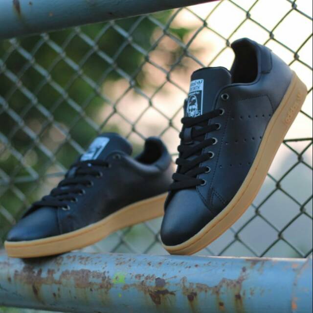 Sepatu Adidas Stan Smith Black Solgum Original BNWB