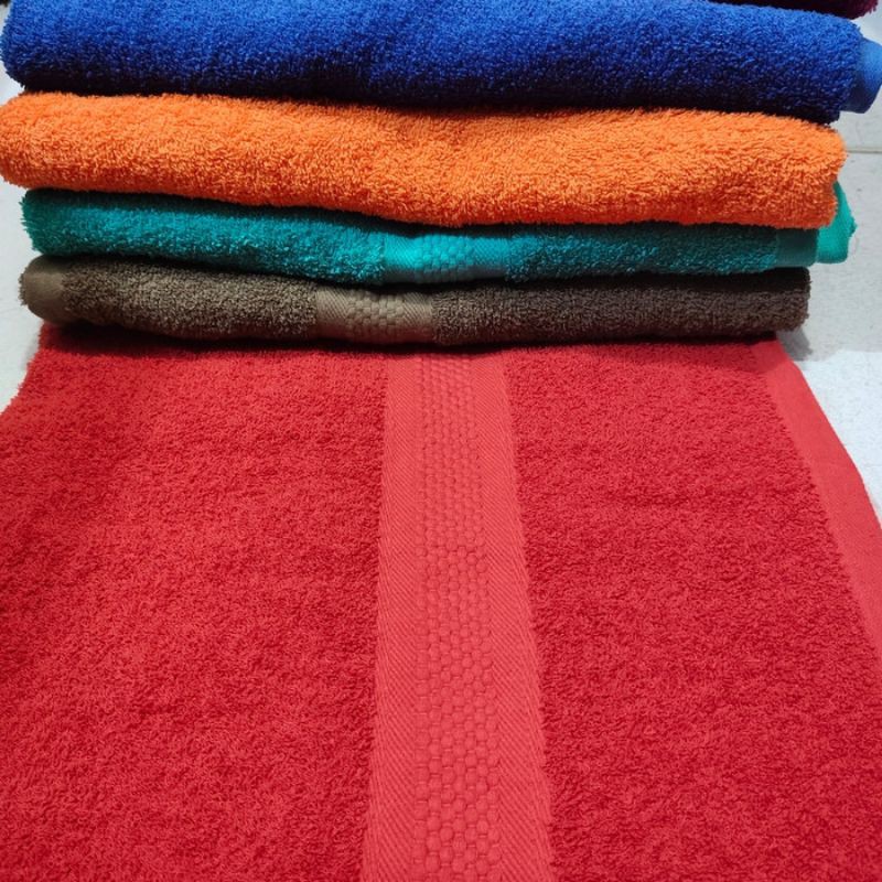 HANDUK  POLOS WARNA KWALITAS HOTEL BINTANG 5 MTA / HANDUK  MANDI  COMBED TERY / TEBAL KATUN, NYAMAN