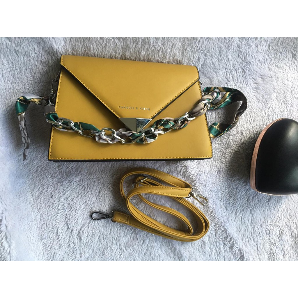 TAS WANITA CNKCHARLES_KEITHHH  LUXURY AMPLOP SLINGBAG IMPORT PREMIUM #188532
