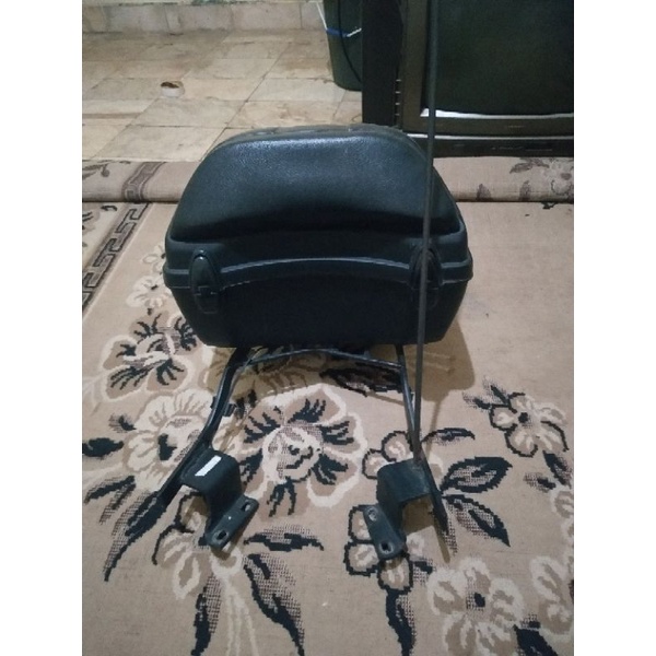 box belakang motor