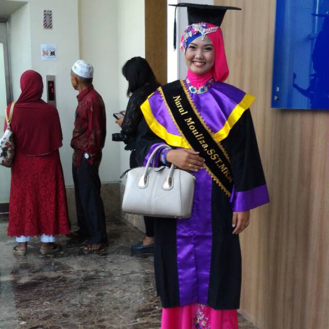 bundakhaliza1606