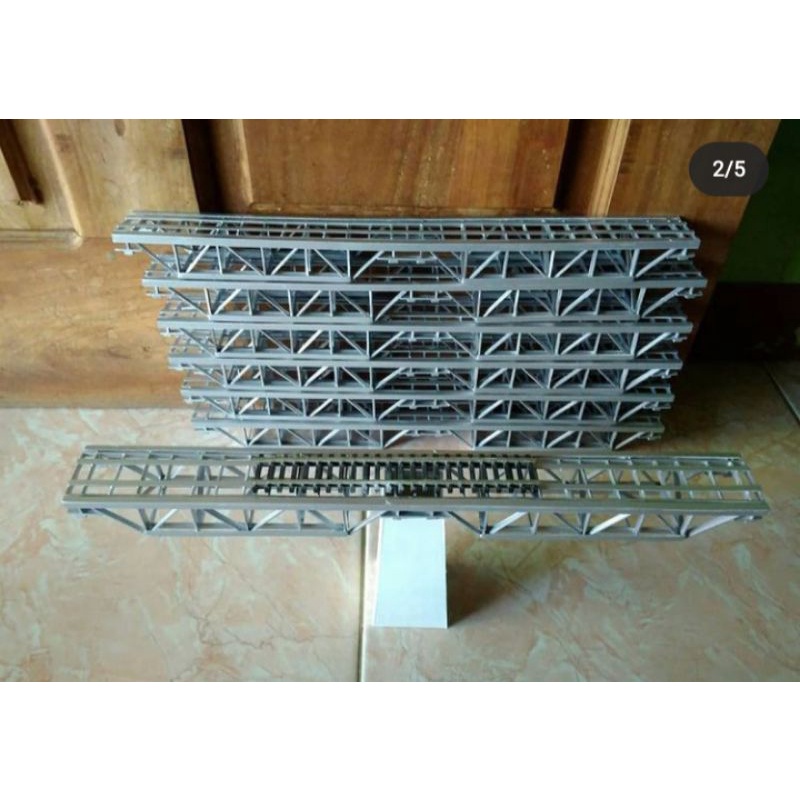 miniatur jembatan kereta api indonesia