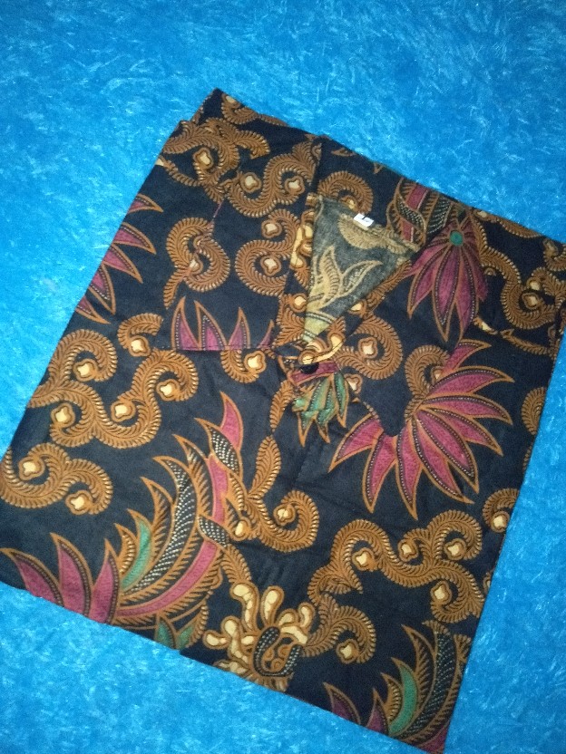 Kemeja Batik Pria Lengan Panjang Motif Sekar Jagad