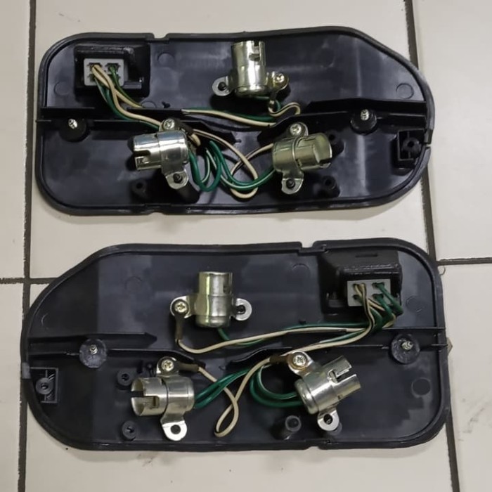 Soket Lampu Stop Lancer Dangan 1989-1992