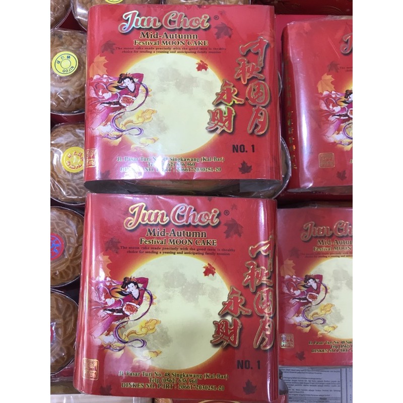 

Kue Bulan Oleh-Oleh Singkawang / Moon Cake Jun Choi Oleh-Oleh Khas Singkawang