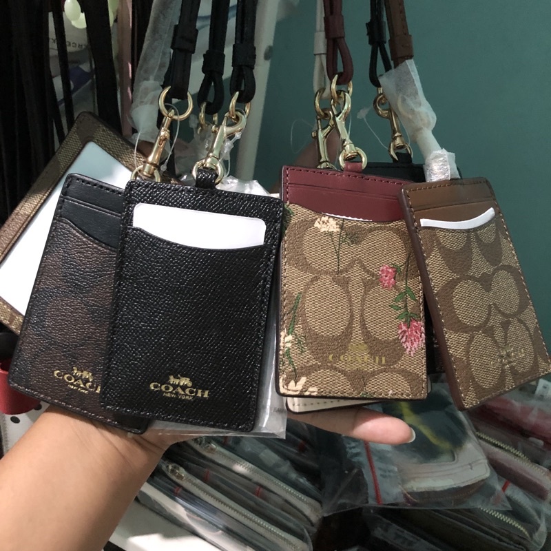 

COACH lanyard id tag