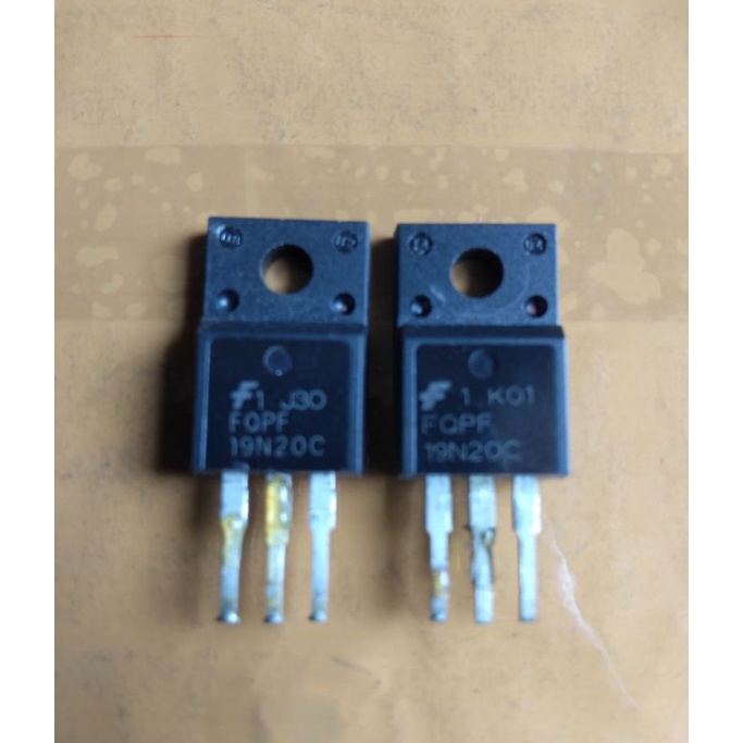 mosfet FQPF19N20C (19A 200V)