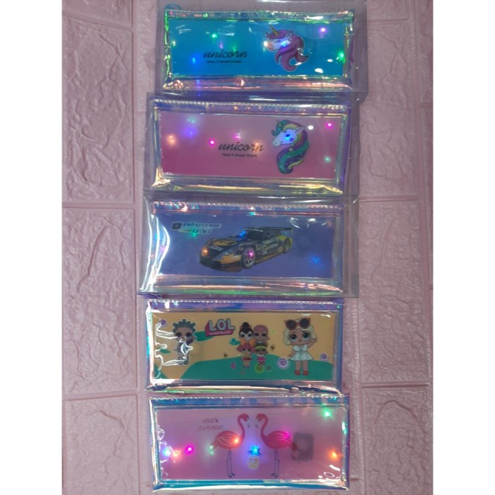 

Nikmati Tempat Pensil Pouch Dompet Lampu Menyala Karakter / Tempat Pensil Led Diskon