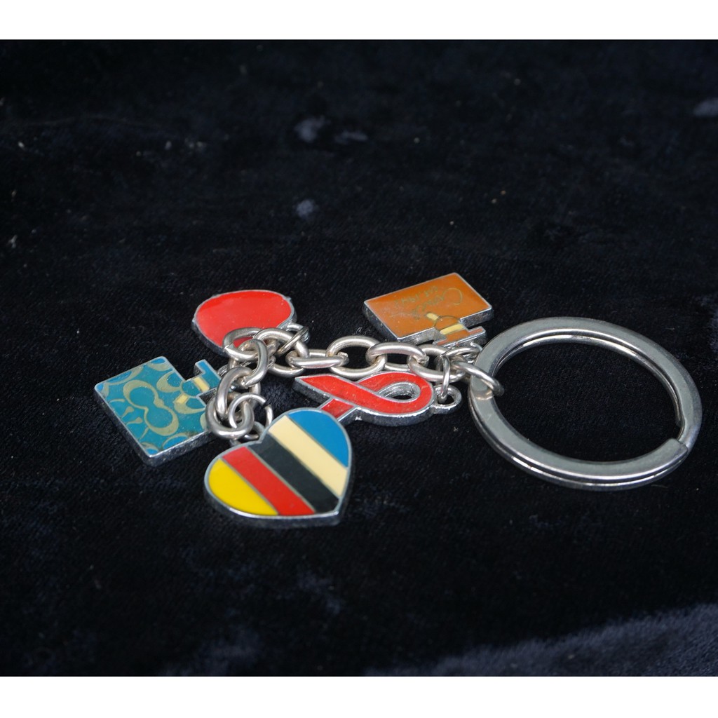 Gantungan Kunci Coach Red