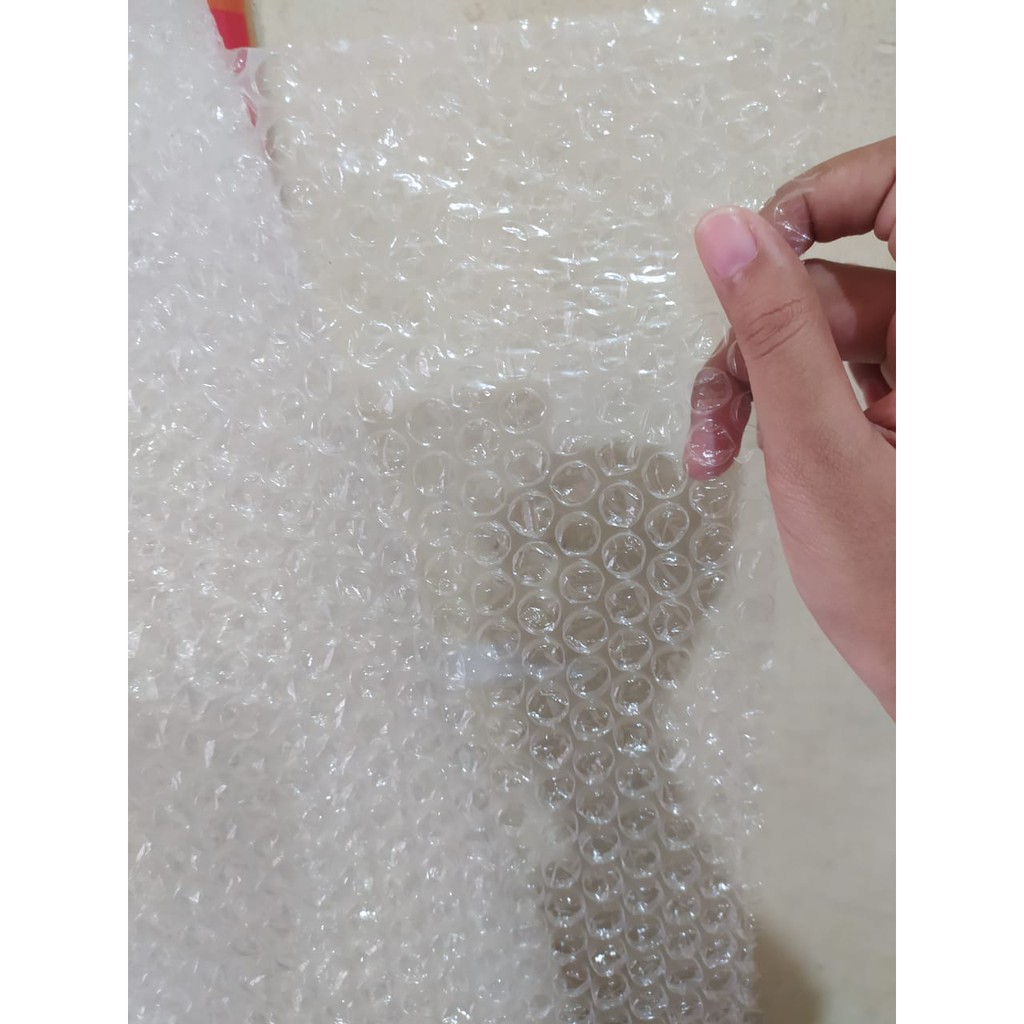 

Extra Bubble Wrap Untuk Packing Tambahan