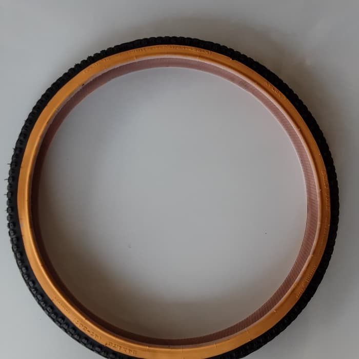 Ban Luar Sepeda 24 x 1.75 Swallow