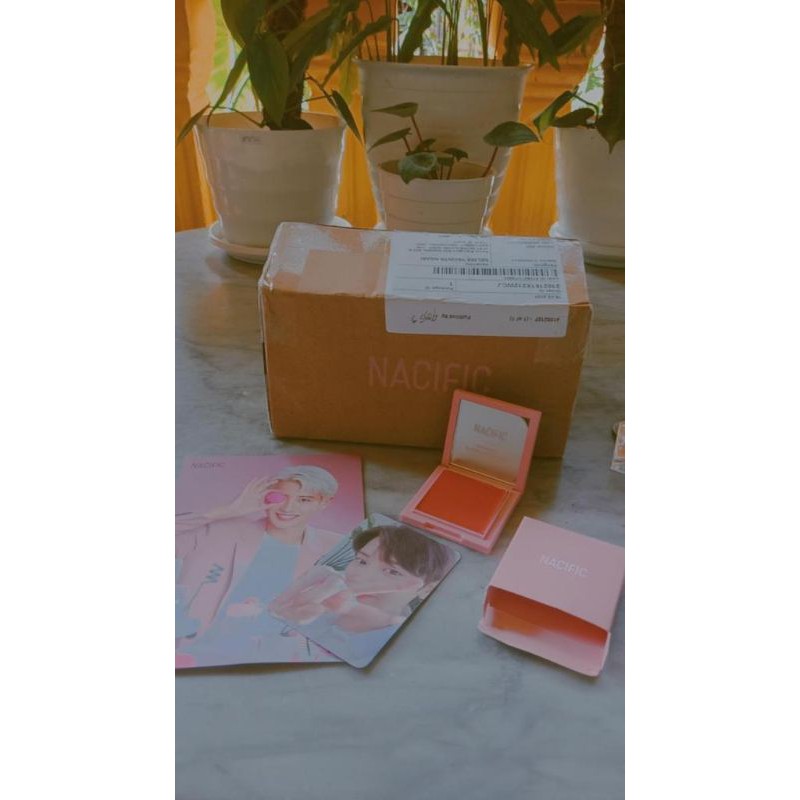 blush nacific chanyeol