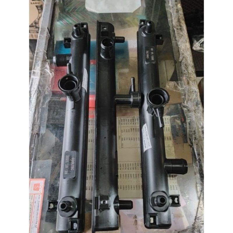 Uppertank radiator APV