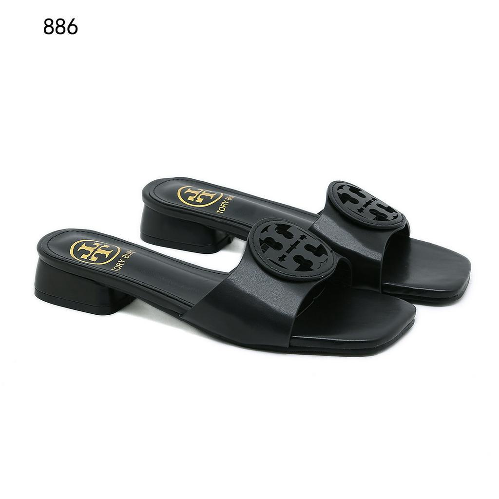 T 886 SANDAL