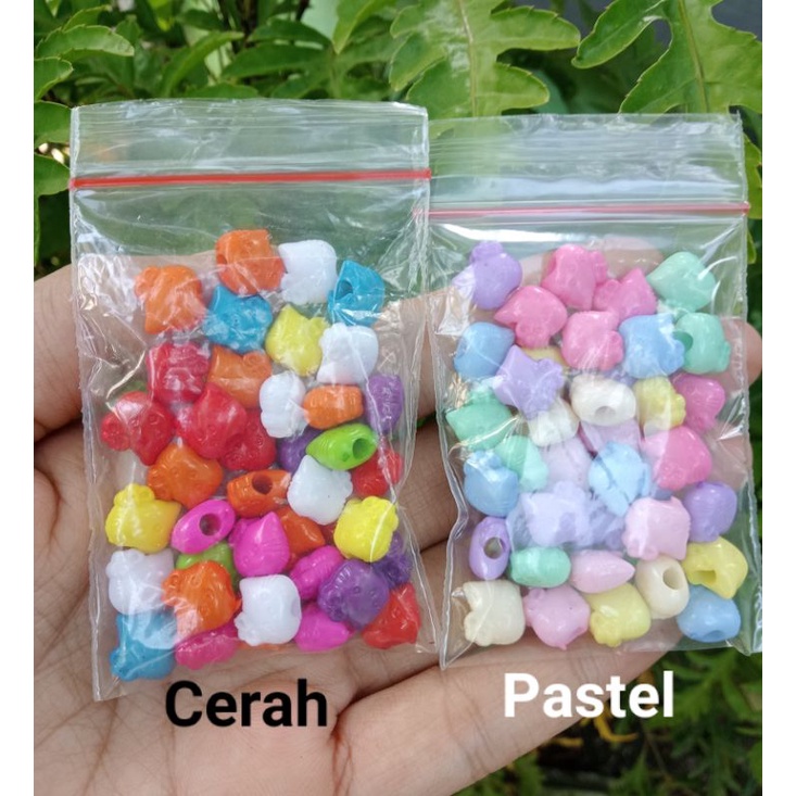 MANIK HELLO KITTY WARNA CERAH UKURAN KECIL 8MM