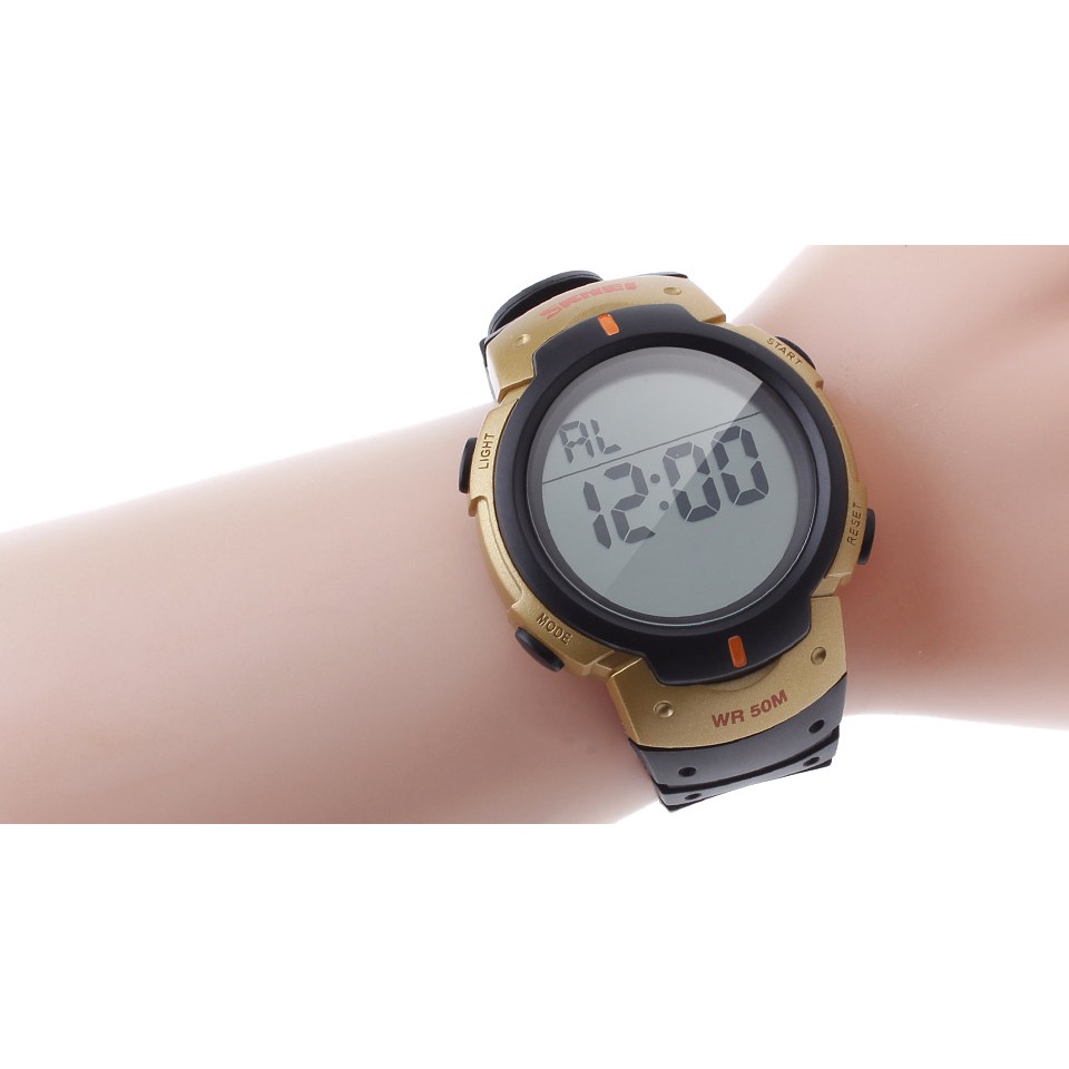 Jam Tangan Digital SKMEI 1068 Sporty