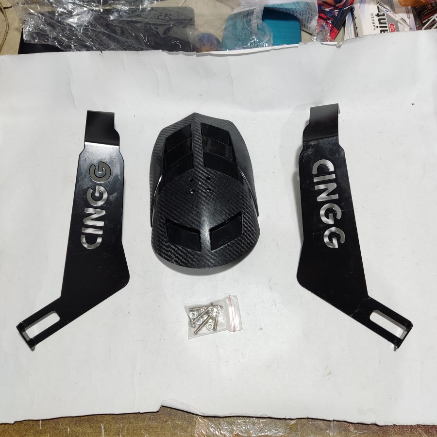 Mudguard universal moge belakang  variasi model pulsar vixion nmax byson ninja r15 xabre scorpio dll