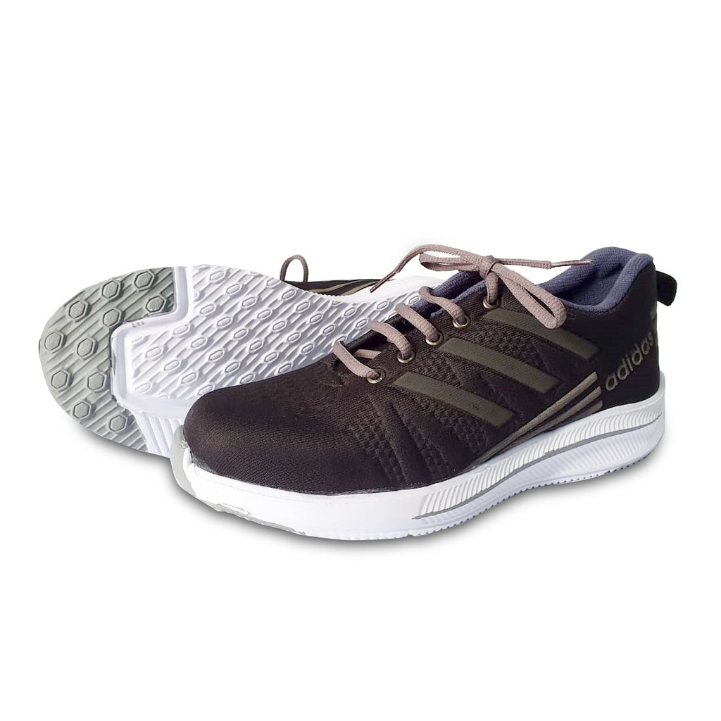 Sepatu Running Canvas  Pria Adidas AD 1