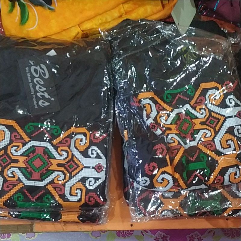 setelan kaos anak hitam Kalimantan timur