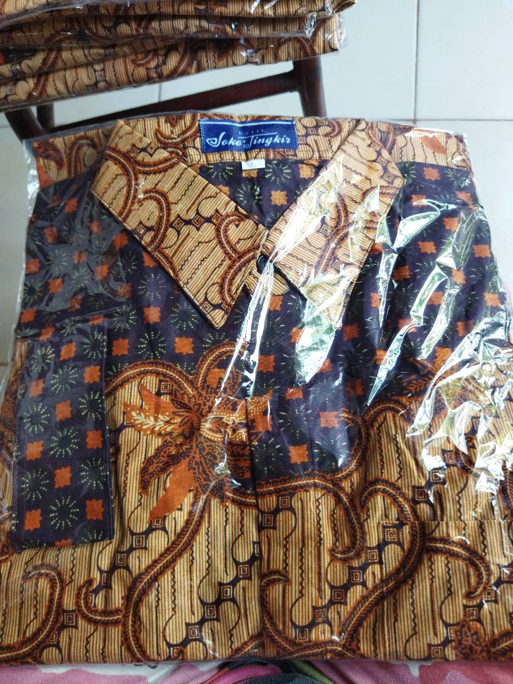 Batik Kalongan | Kemeja Batik Printing Lengan Panjang Motif Murai