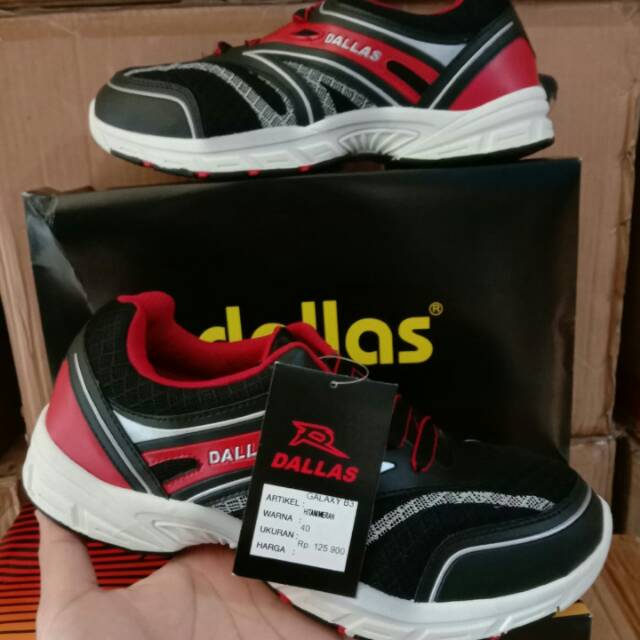 SEPATU DALLAS OLAHRAGA BADMINTON/VOLLY/RUNNING