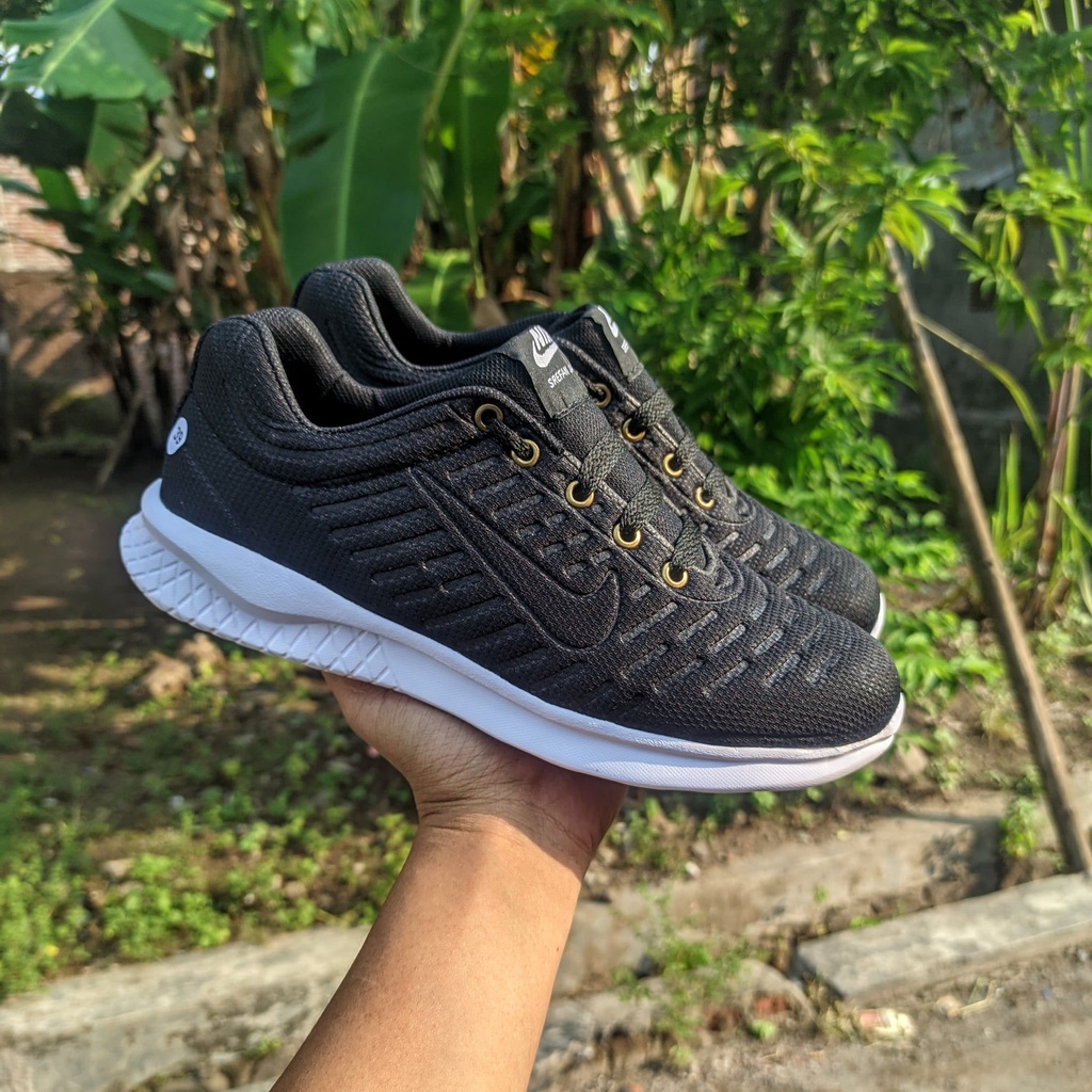 SEPATU SNEAKERS KASUAL PEYLON RINGAN - Size 39-43 Sepatu Lari Runing Hitam Sekolah Olahraga Kets Fashion Pria wanita zumba senam