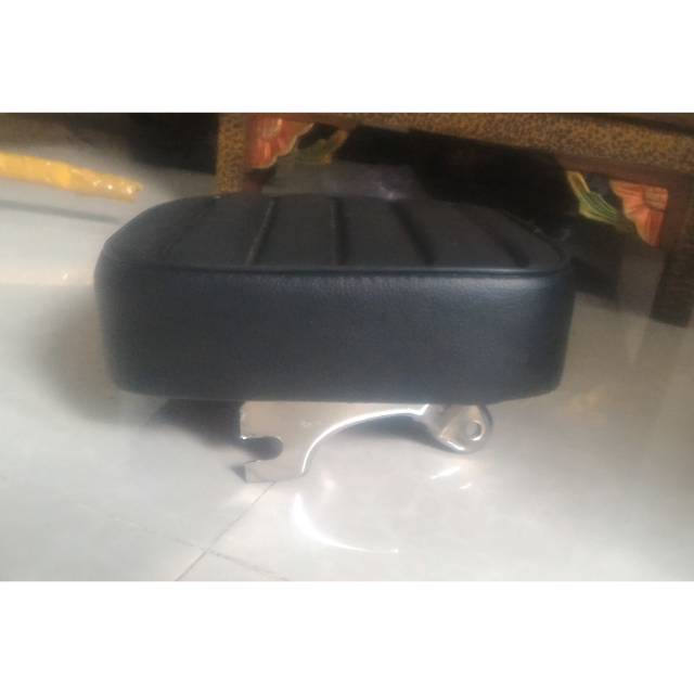 Jog Belakang Streetcub