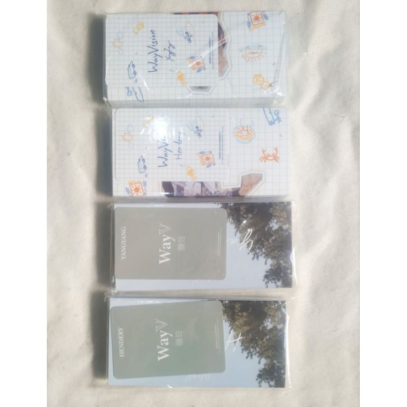 [BOOKED] WAYV WAYVISION HOLIDAY FLIPBOOK HENDERY YANGYANG PHOTOCARD PC