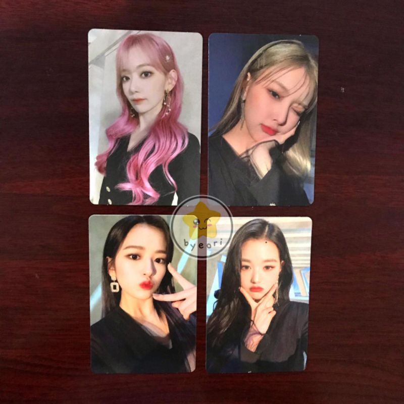 READY STOCK PHOTO CARD IZ*ONE [ONE REELER] PC IZONE OFFICIAL sakura wonyoung yujin hyewon sharing pc