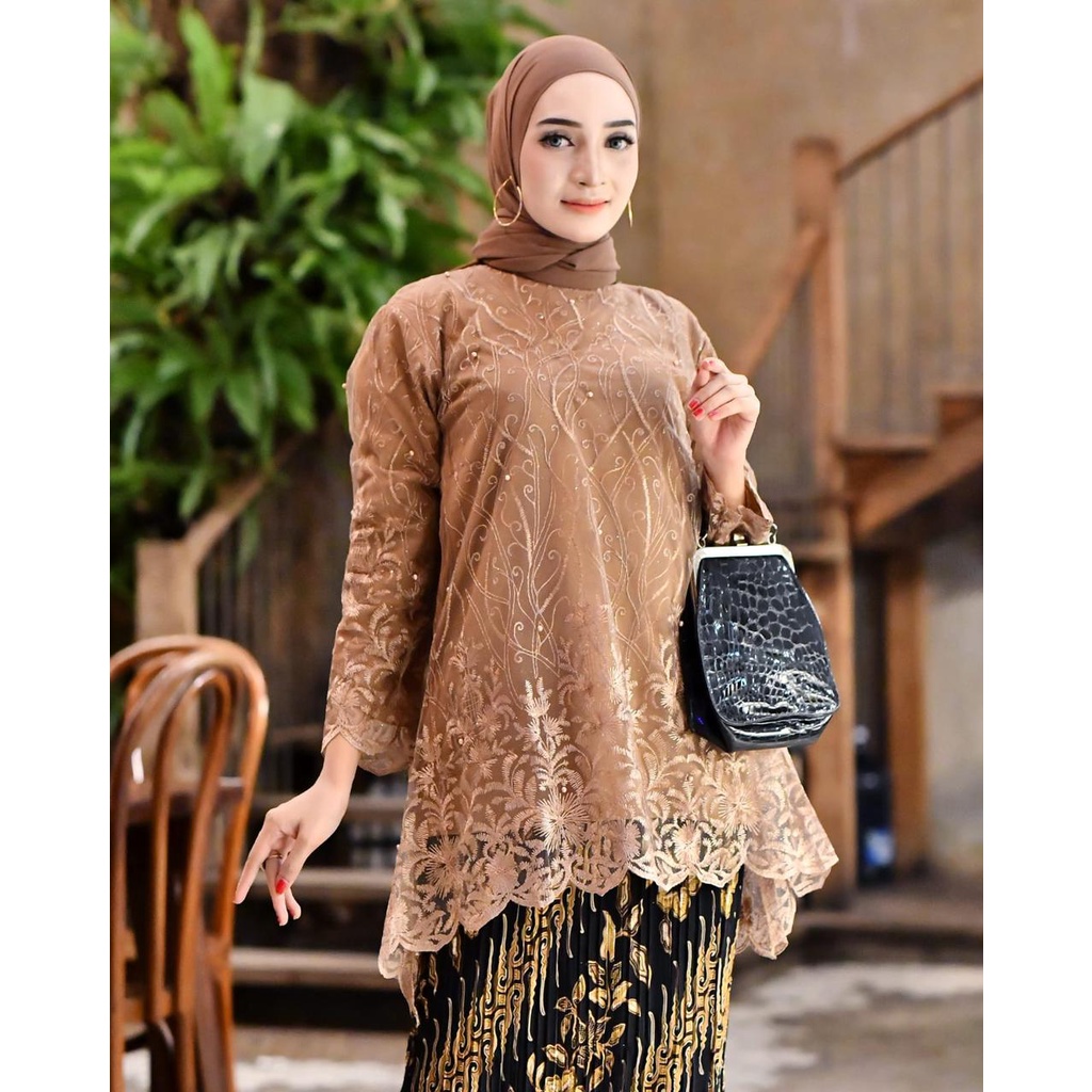 Tunik kebaya Blouse rinjani tulle | Kebaya modern | Kebaya cantik dan modis | Baju outfit brukat pesta kekinian