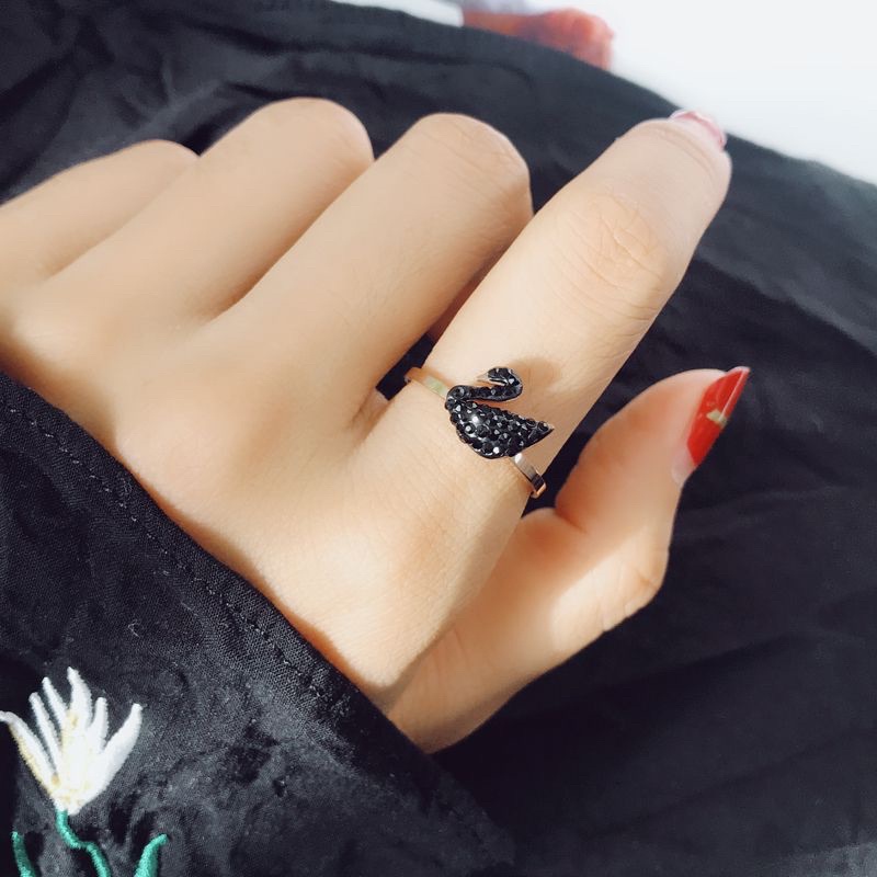 cincin titanium angsa hitam diamonde lucu