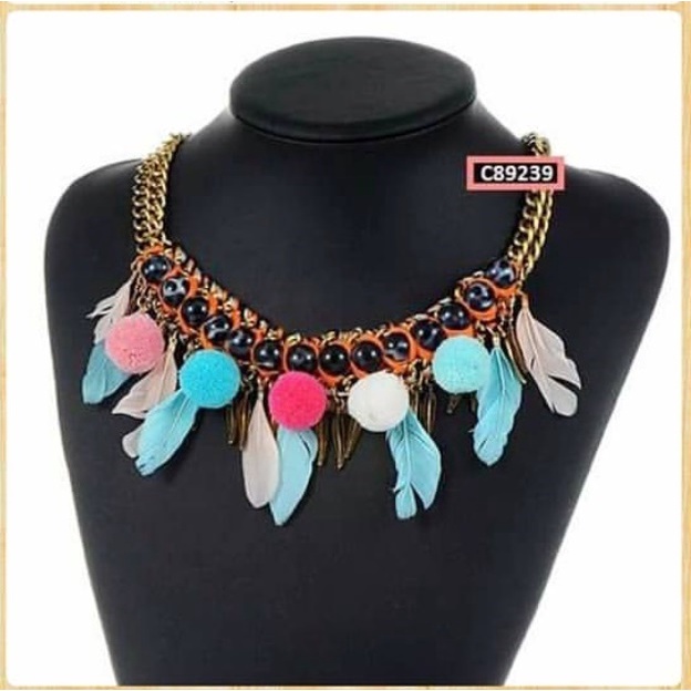 KALUNG AKSESORIS FASHION METAL EMAS MIX BOLA BULU AYAM - EGC