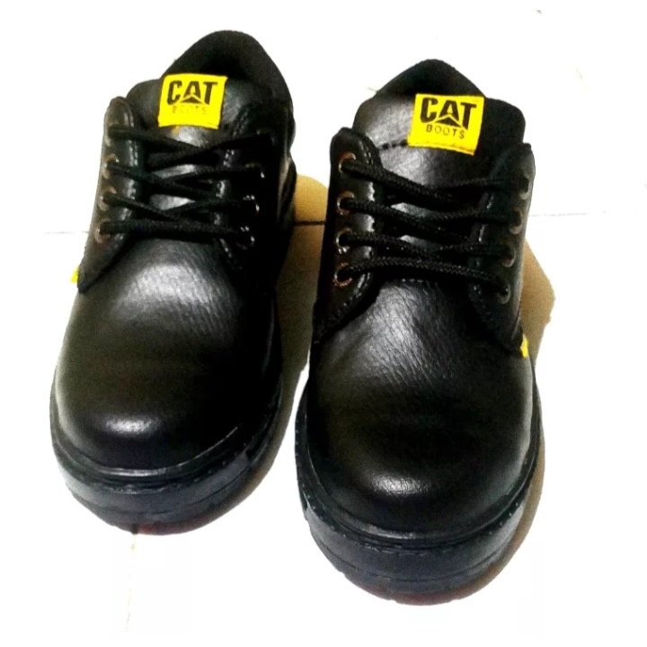 sepatu safety cocok untuk kerja dan berga ya