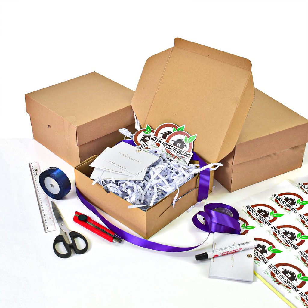 Make a Gift Custom Set ( Hampers / Gift Box)