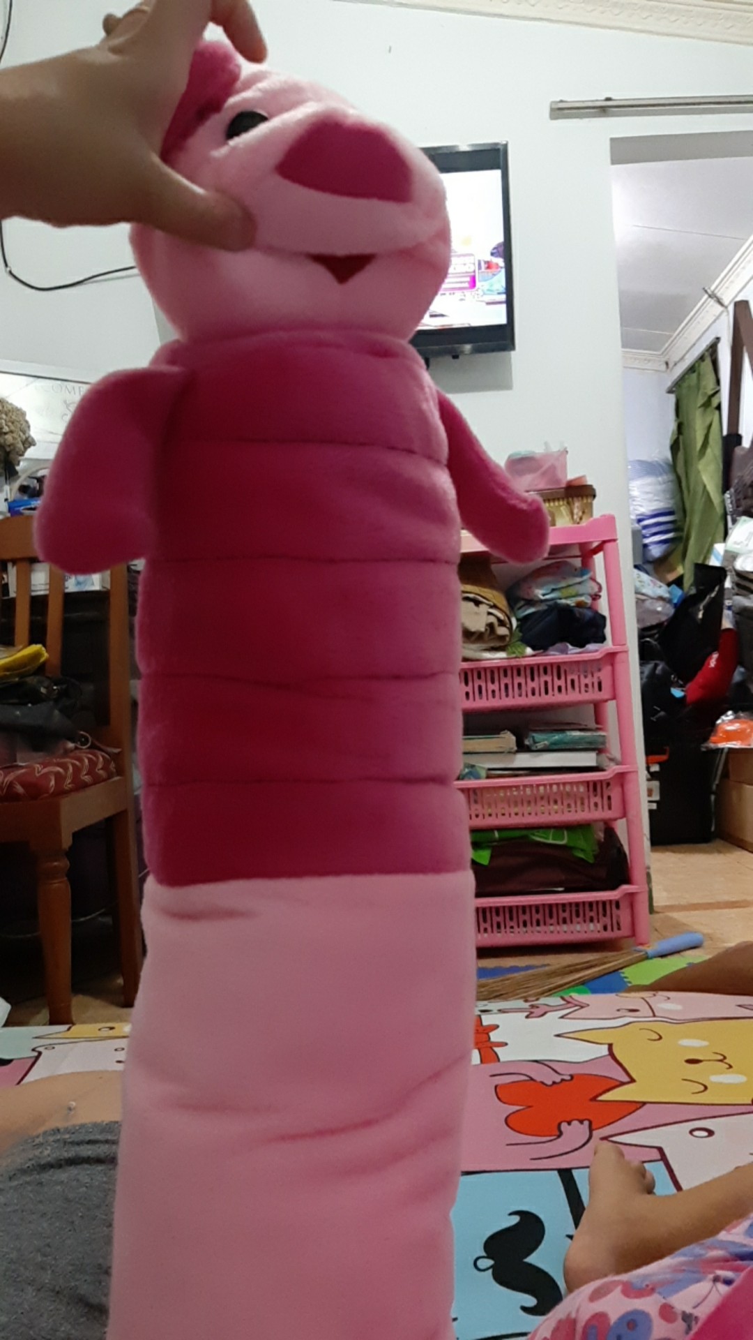 Guling Anak Karakter