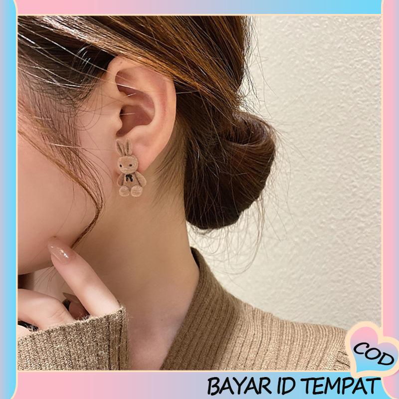 COD❤️ Anting Kelinci Berkelompok Kecil Sederhana Semua Pertandingan Anting Musim Gugur Musim Dingin Wanita-A.one