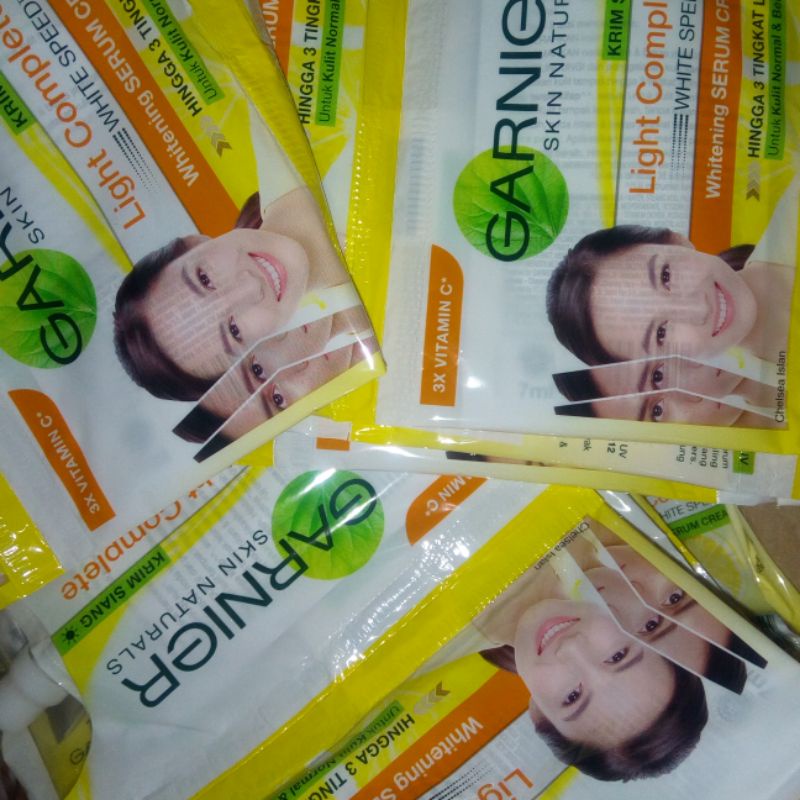garnier cream/pelembab sachet