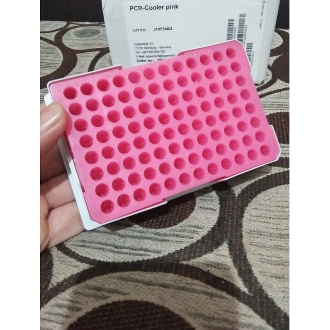 PCR Cooler 0.2 Pink Eppendorf for 1.5 or 2.0 ml Tube