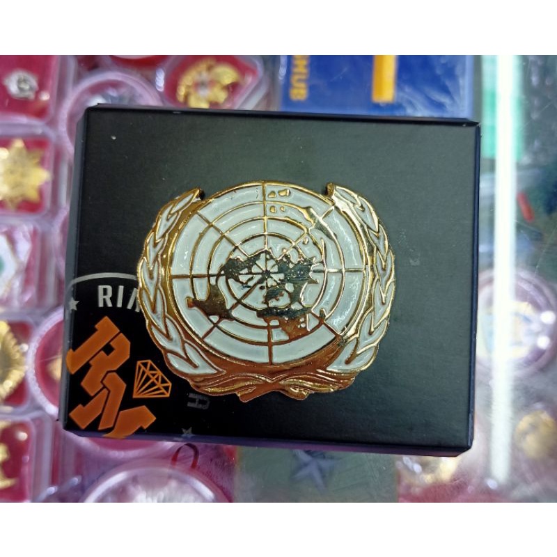 emblem emblim pin baret - Pbb