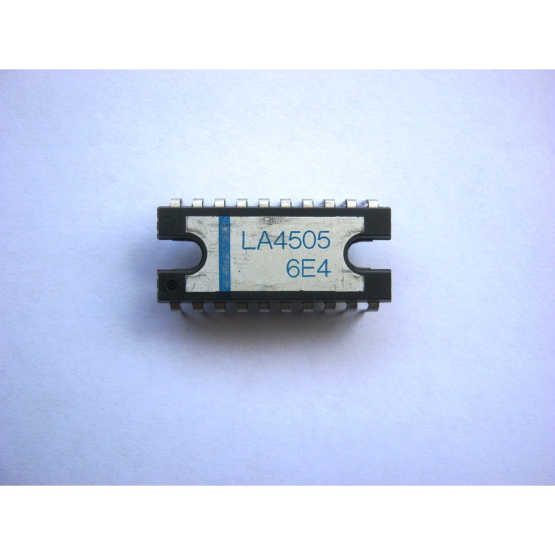 IC LA4505 untuk 36 Watt Stereo Compo