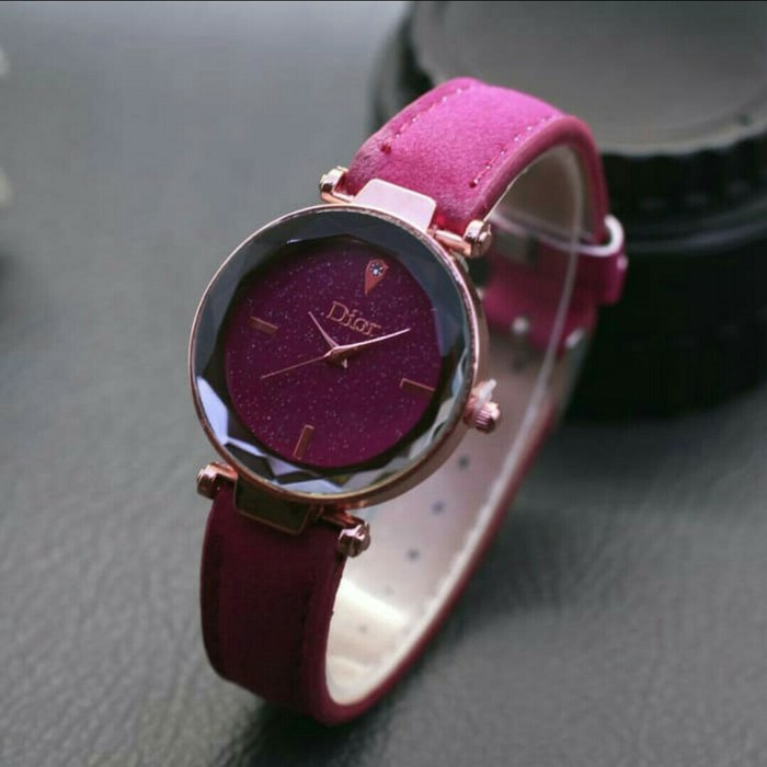 Jam Tangan wanita kulit   dior   kw