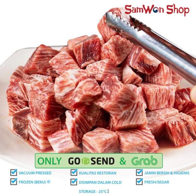 

Saikoro Wagyu Beef Meltic Cube Steak Daging Sapi Wagyu Frozen 1Kg Muezhahalifah